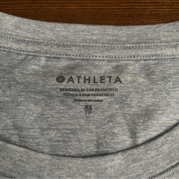 Athleta Uptempo top size xs - Picture 5 of 6